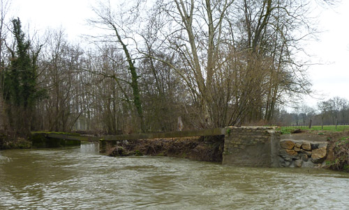 Aqueduc sur la rivière Chalaronne